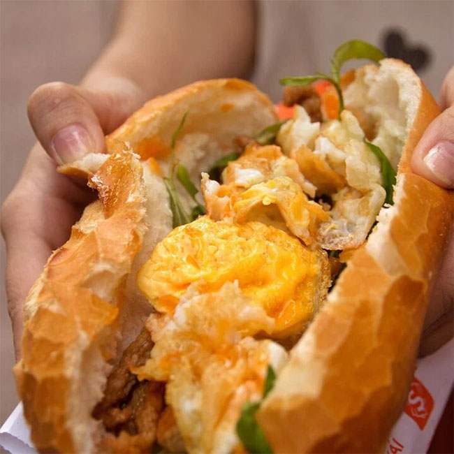 Bánh mì trứng