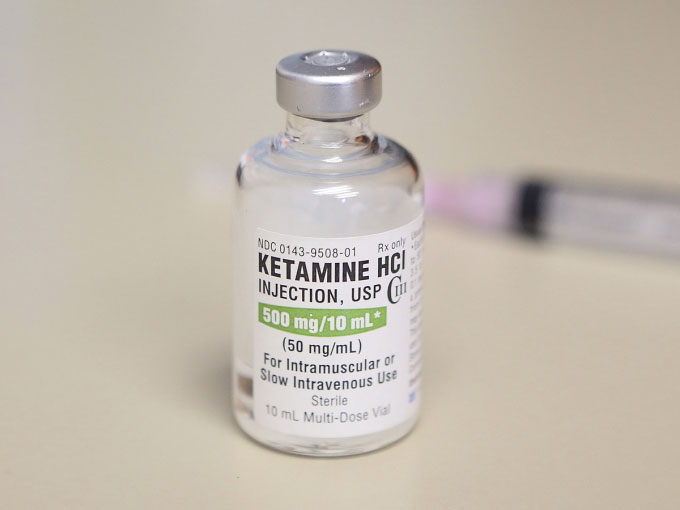 Một lọ ketamine được sử dụng trong cơ sở nghiên cứu ở Mỹ, tháng 7/2018.